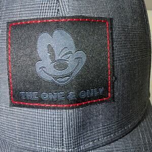 Disney Parks "The One & Only" Mickey Cap Adult Fitted 57-59 cm Gray Plaid